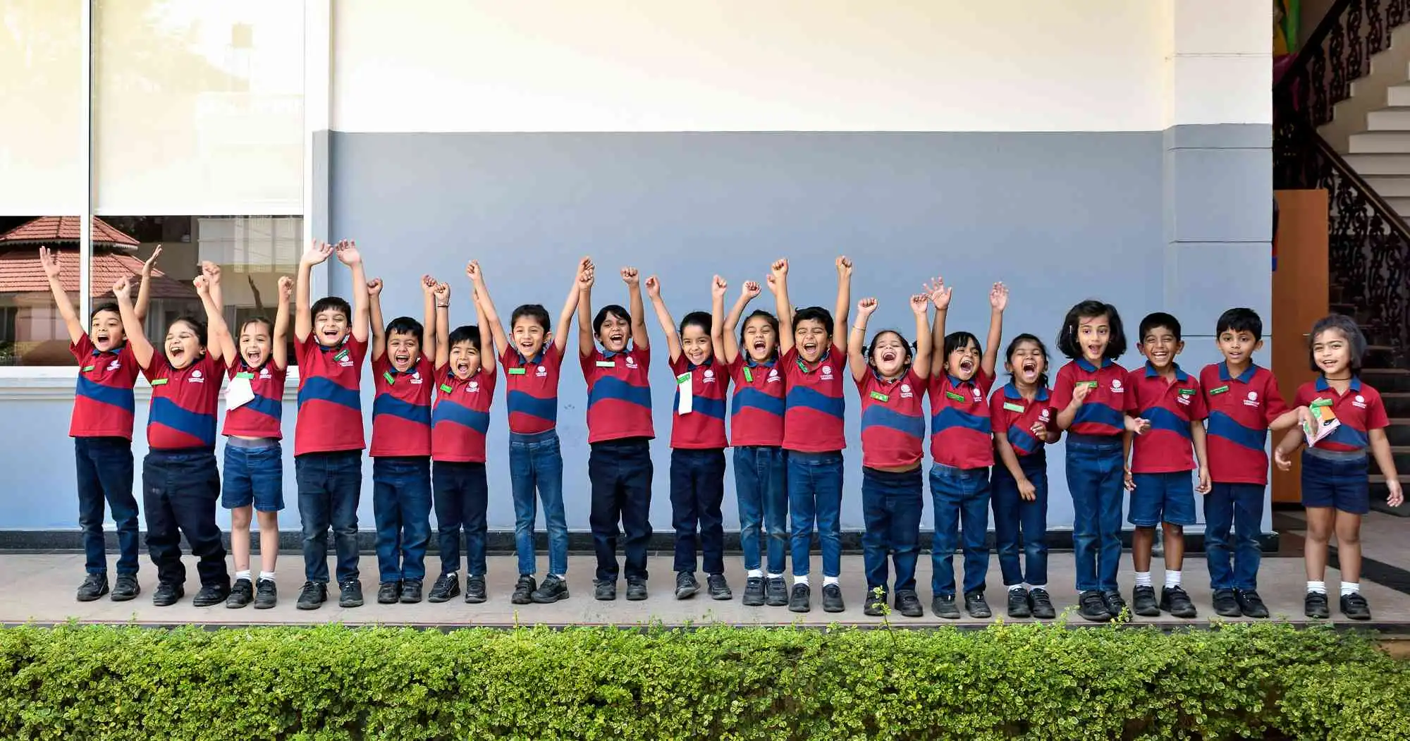 2000 – Milestone of 500 Students